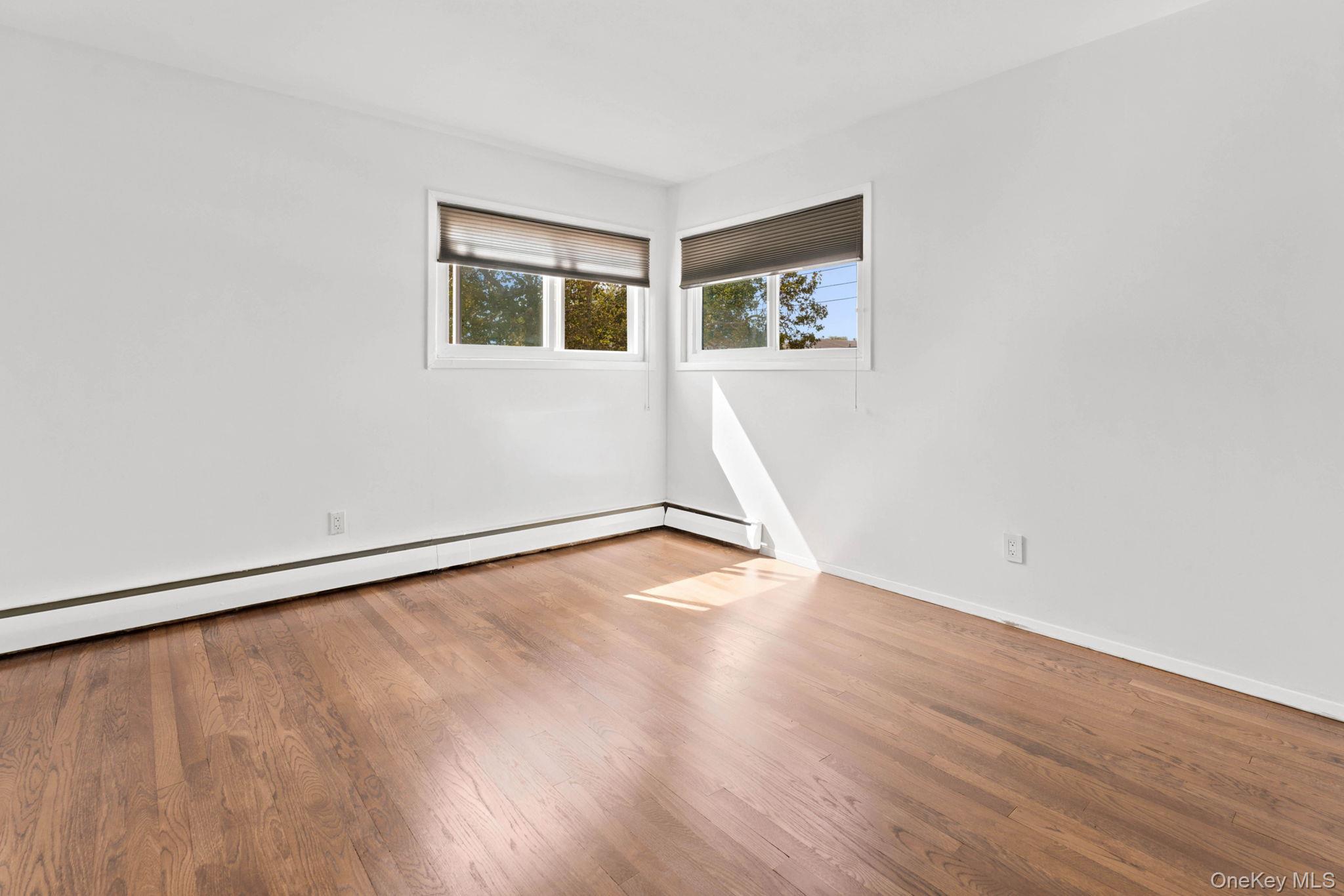 81-02 149th Avenue – For Sale photo 11