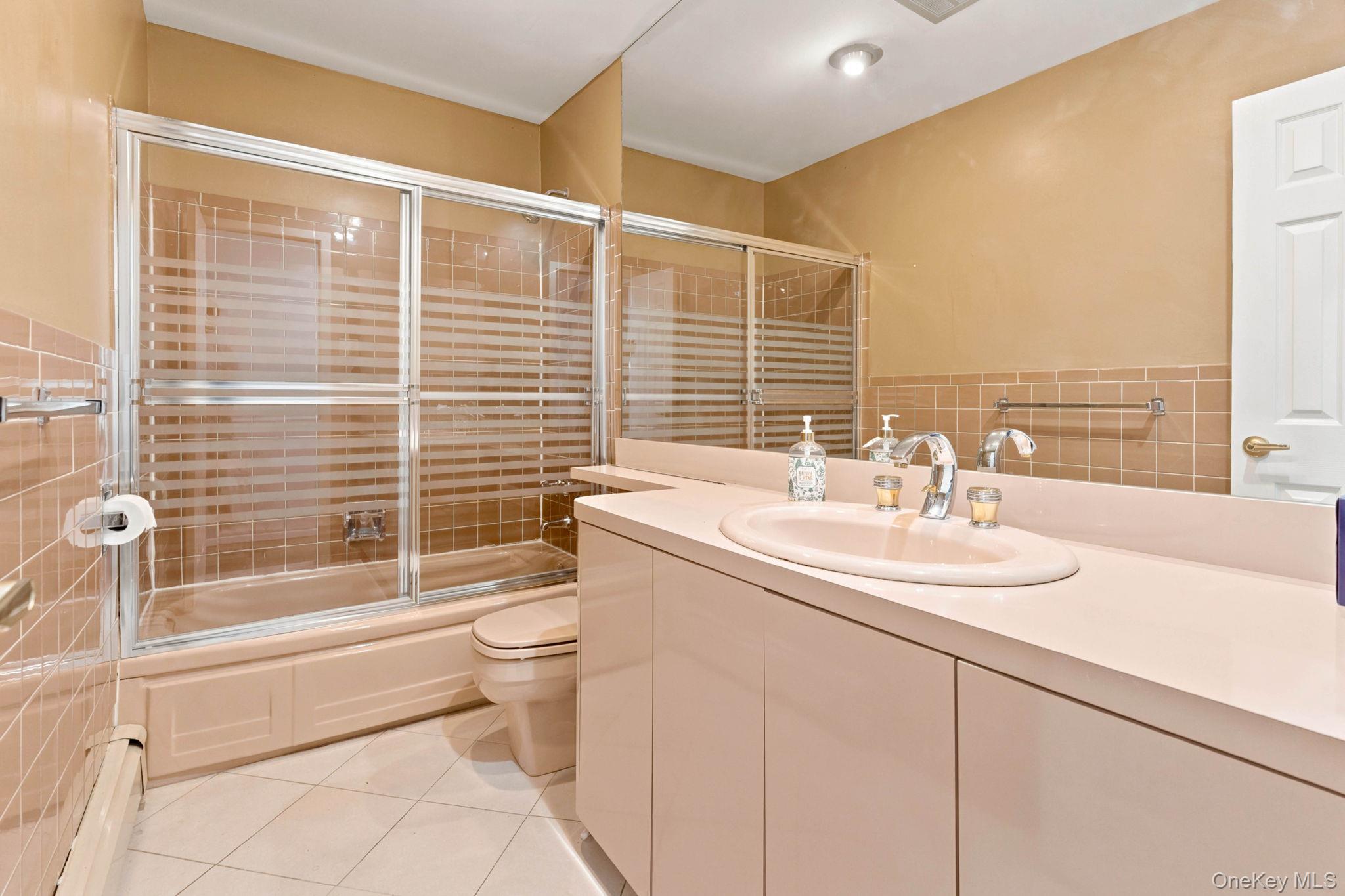 81-02 149th Avenue – For Sale photo 21
