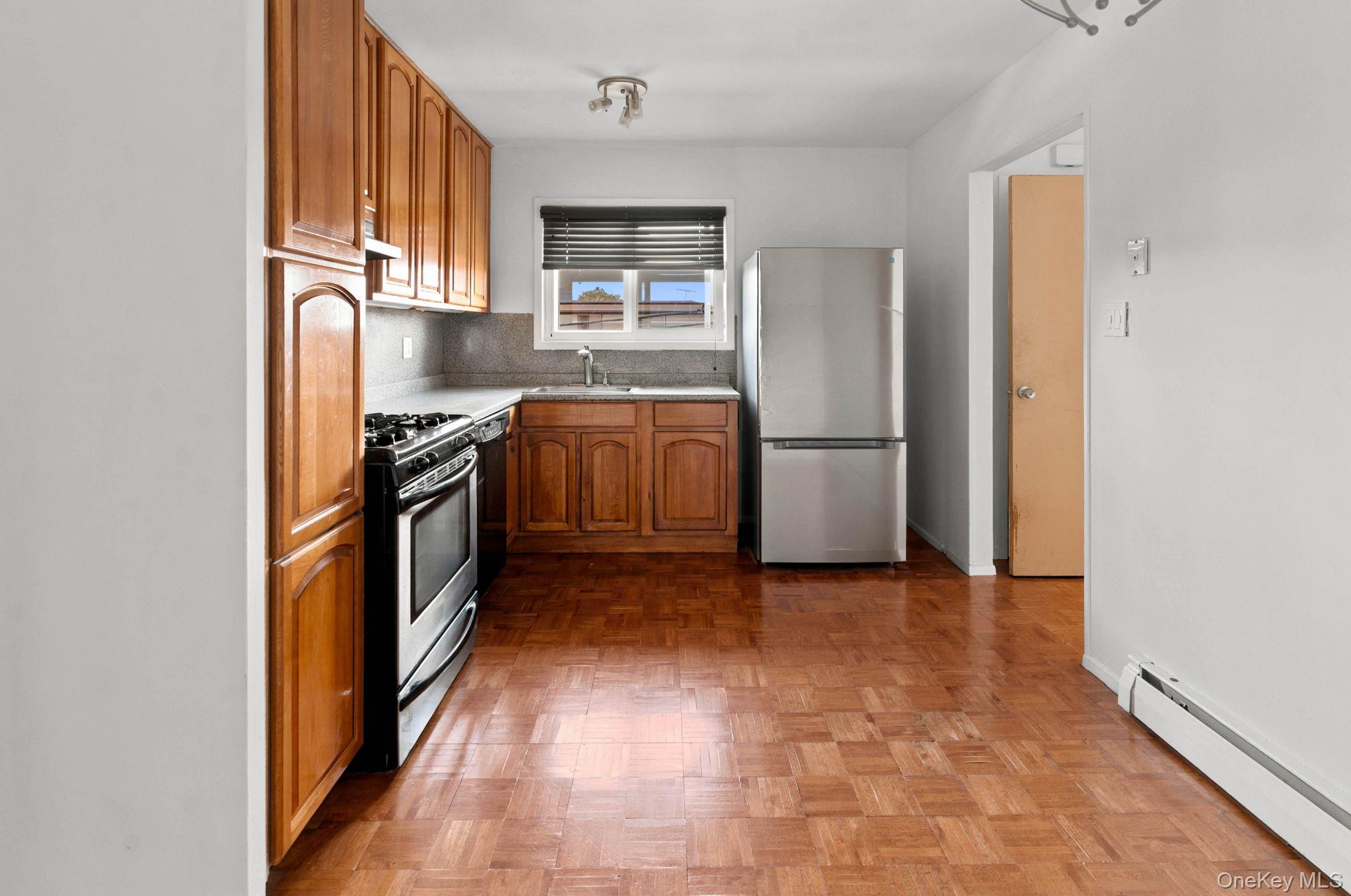 81-02 149th Avenue – For Sale photo 3