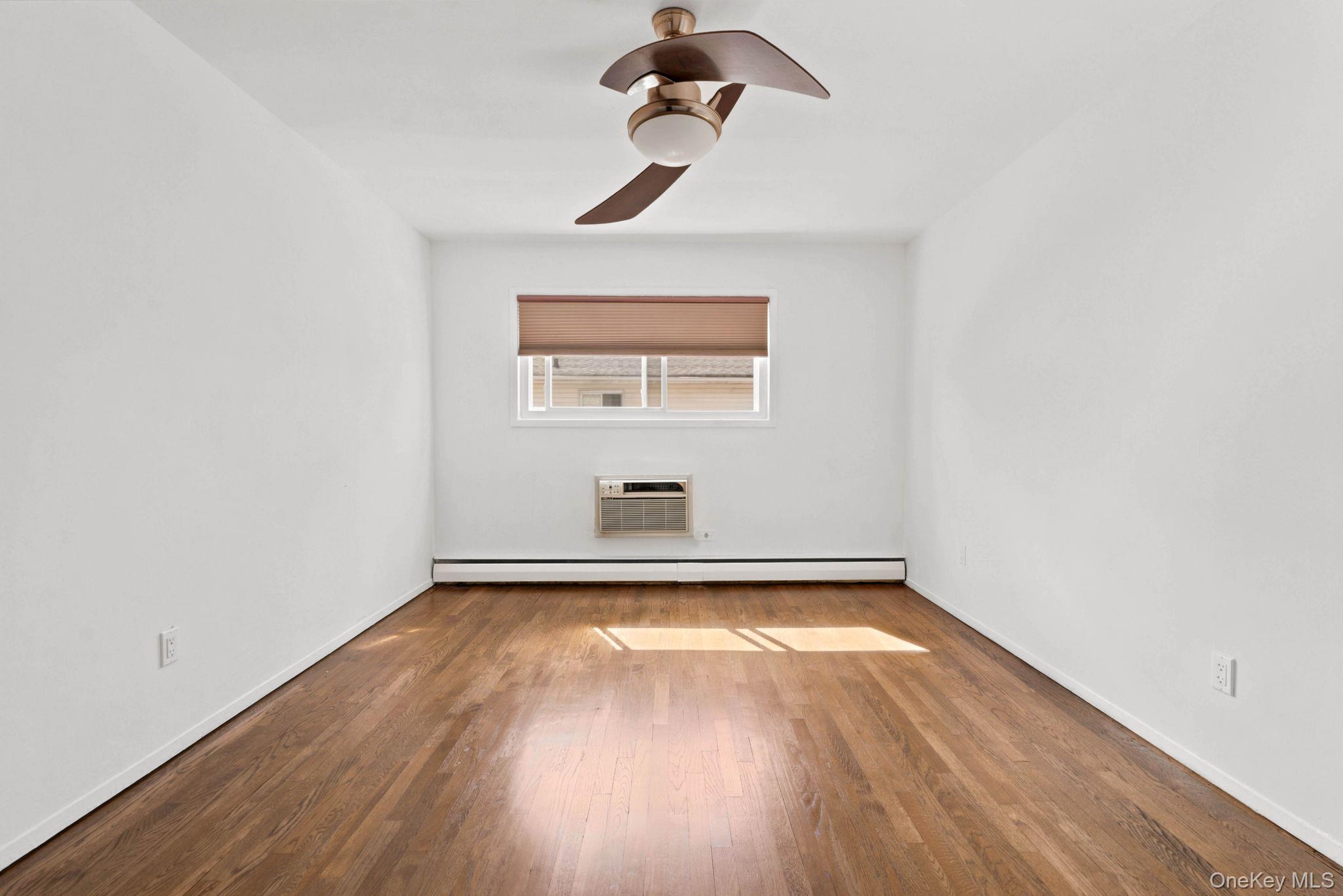 81-02 149th Avenue – For Sale photo 7