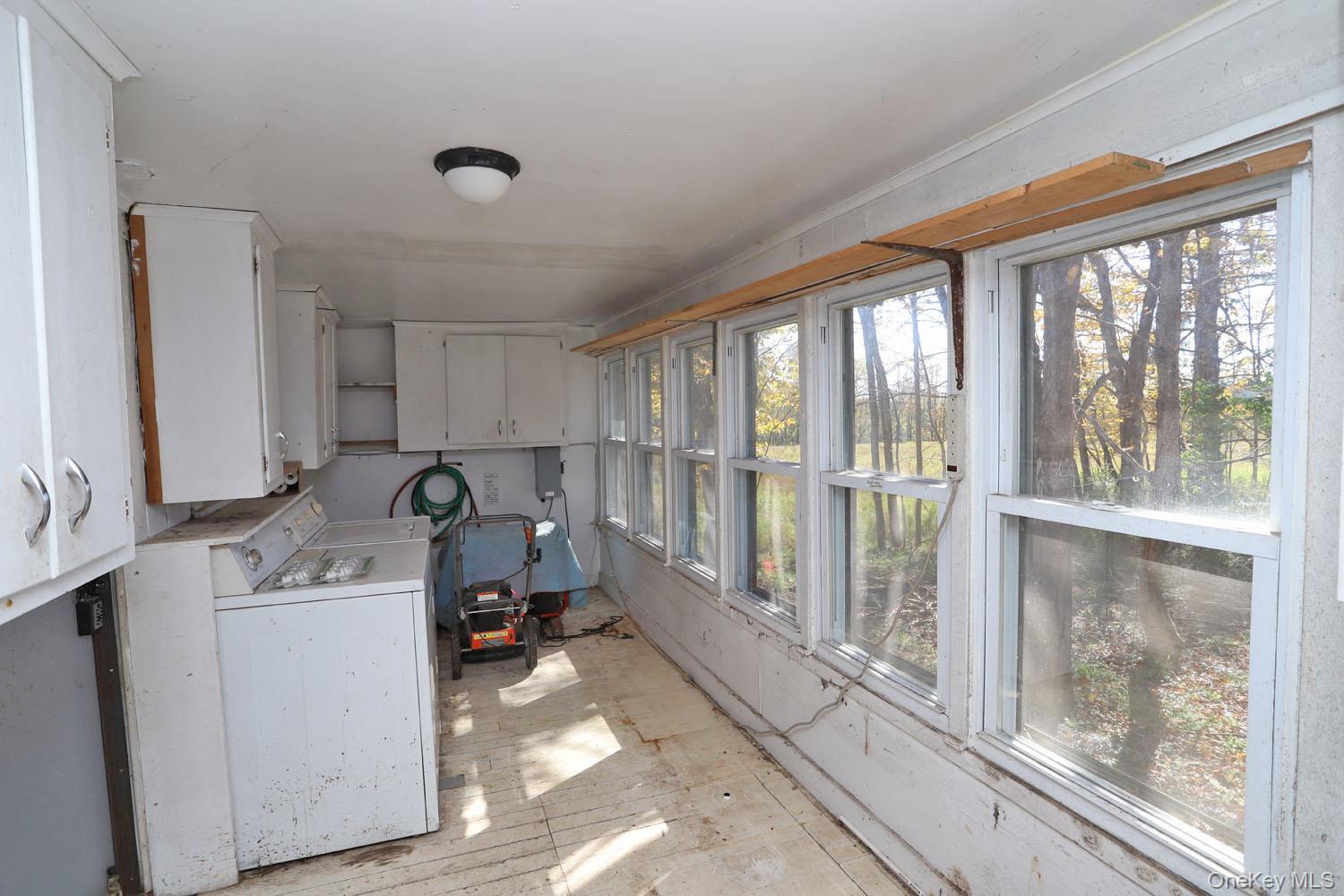 3994 Klondike Road – For Sale photo 2