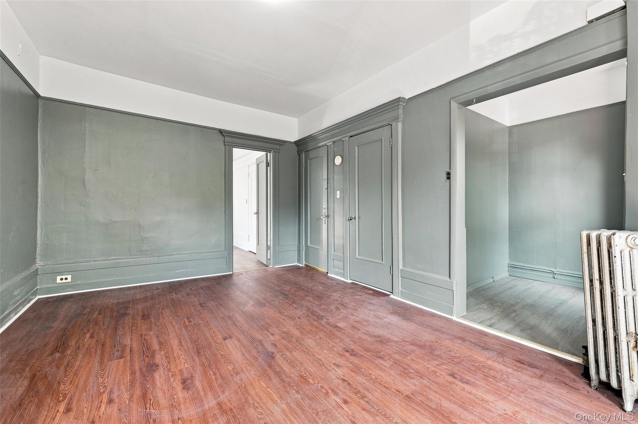 2331 Foster Avenue – For Sale photo 8