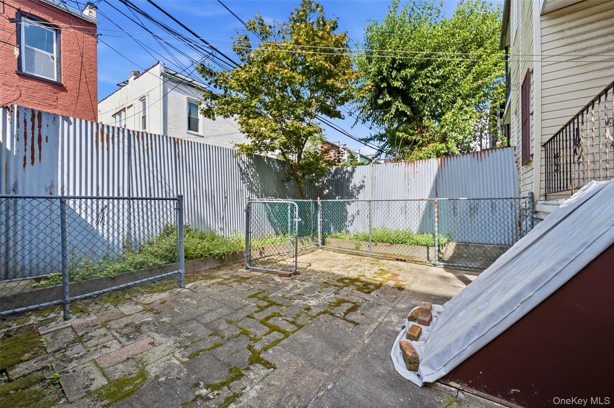 2331 Foster Avenue – For Sale photo 25