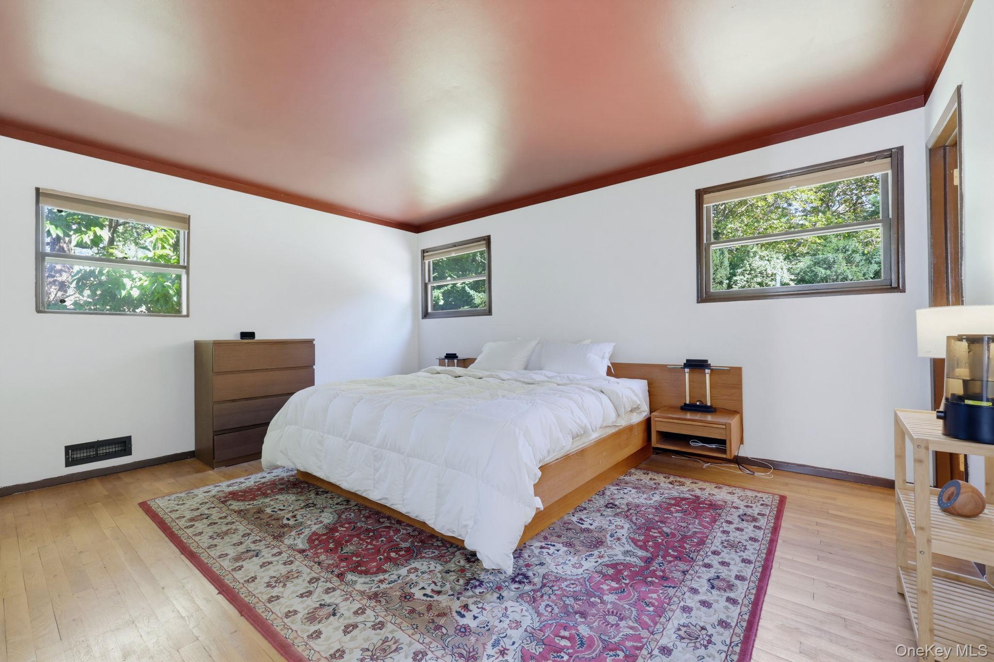 6 Lark Avenue – For Rent photo 22