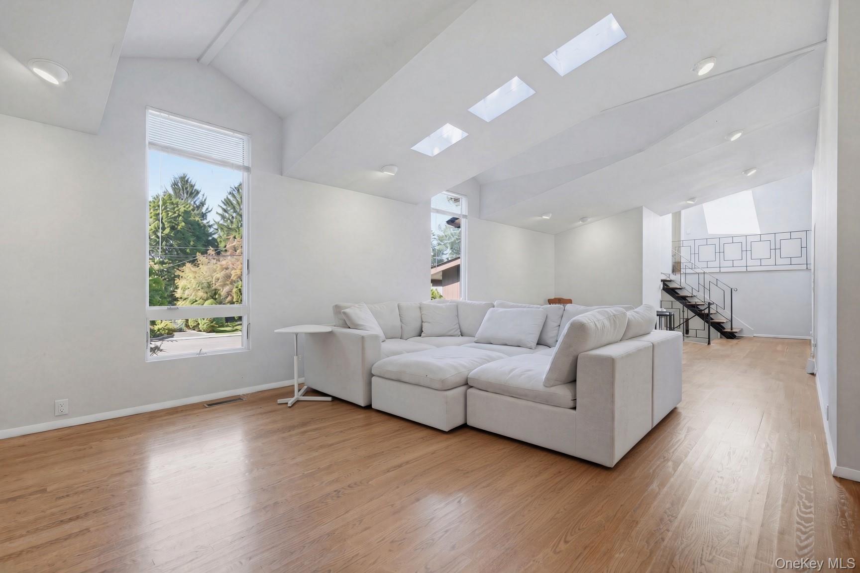 6 Lark Avenue – For Rent photo 6