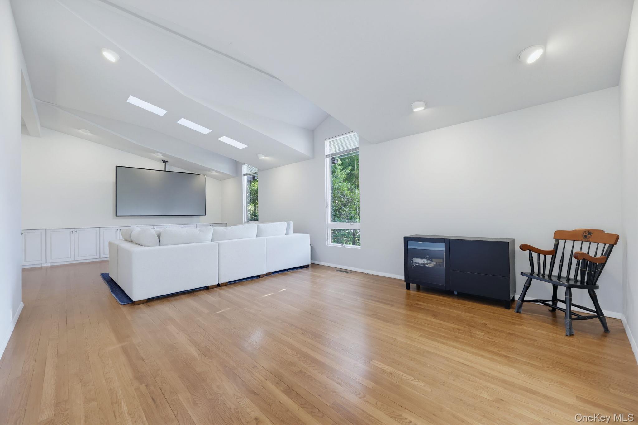 6 Lark Avenue – For Rent photo 7