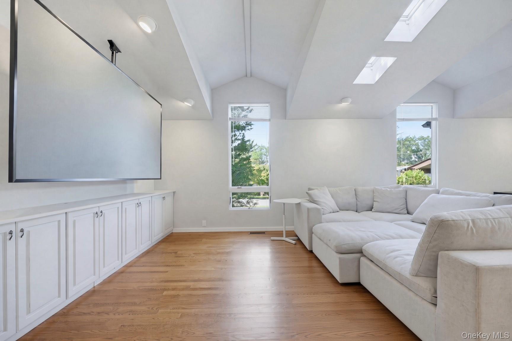 6 Lark Avenue – For Rent photo 5