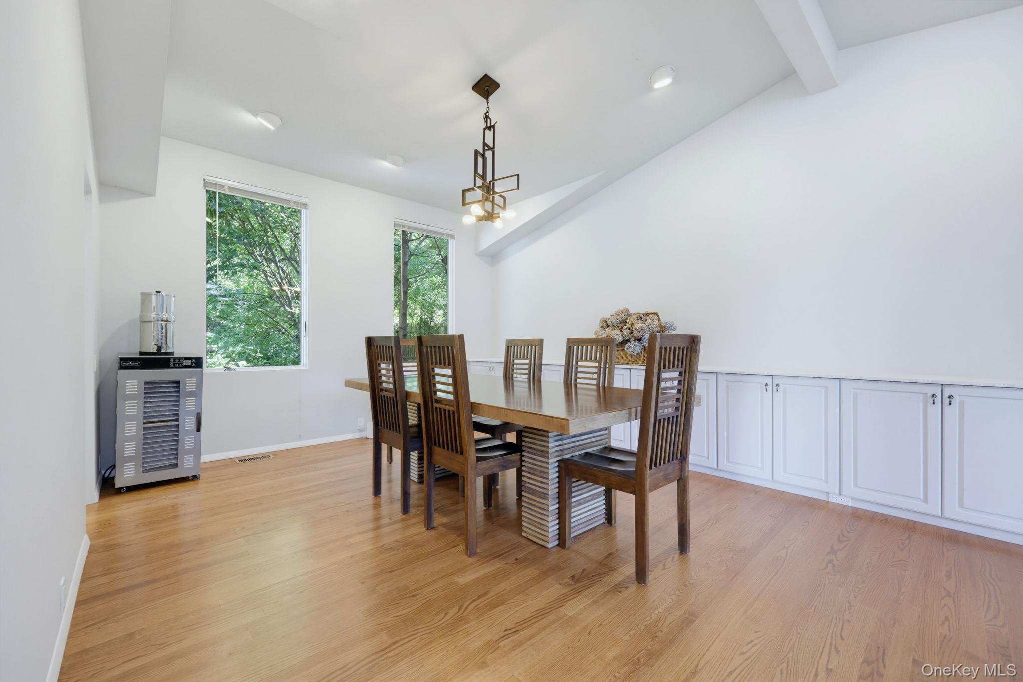 6 Lark Avenue – For Rent photo 10