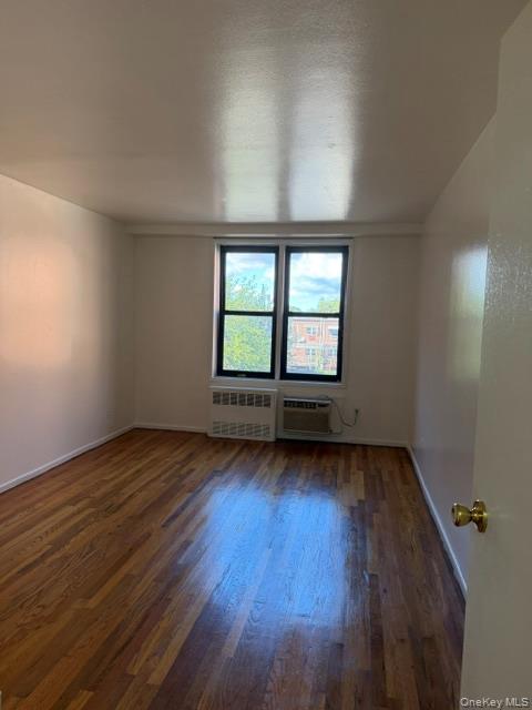 144-63 35th Avenue, Unit 3M photo 2