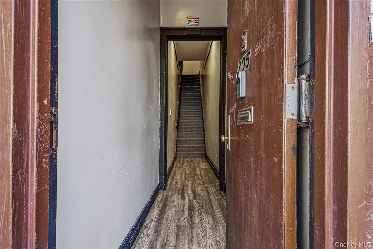 305 Rogers Avenue, Unit 1 photo 5