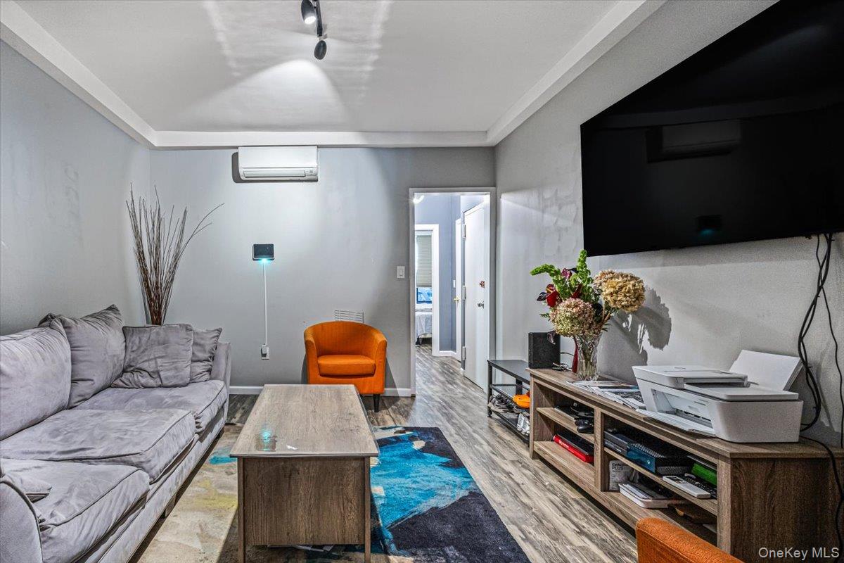305 Rogers Avenue, Unit 1 photo 7