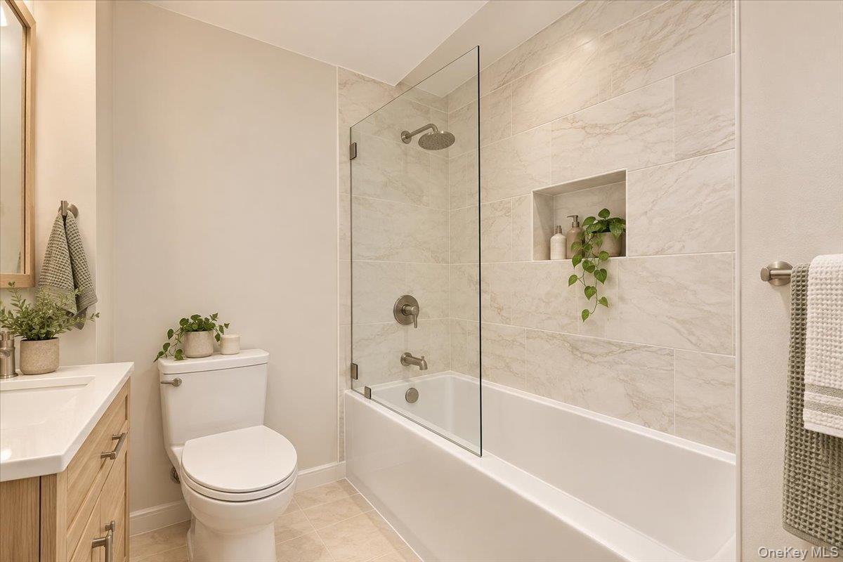 305 Rogers Avenue, Unit 1 photo 32