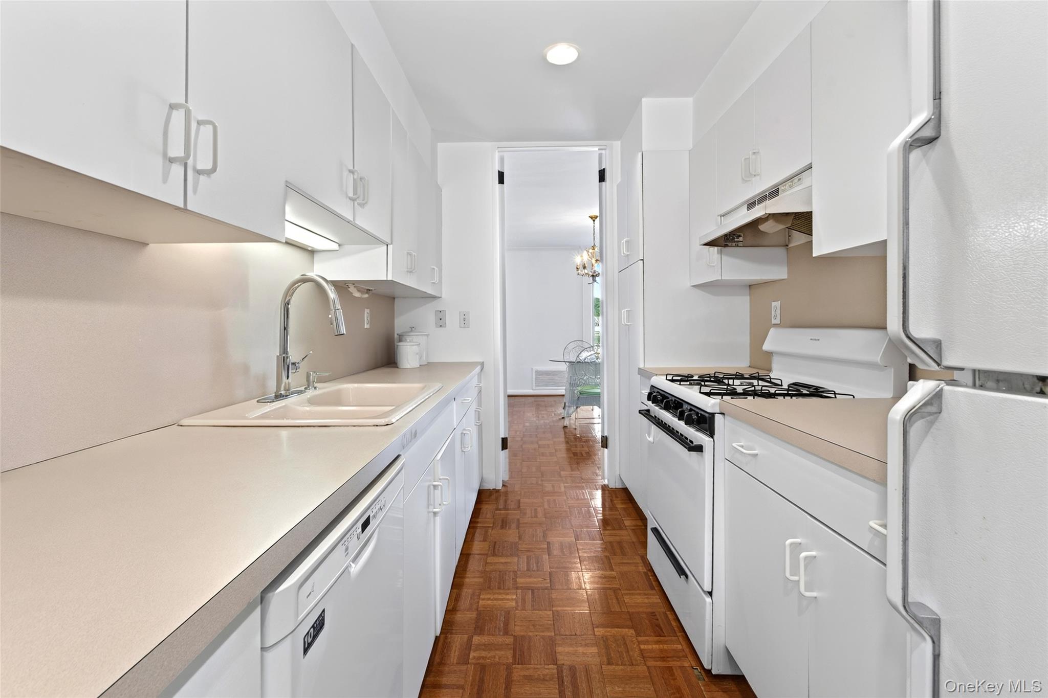 720 Milton Road, Unit N-3D photo 11