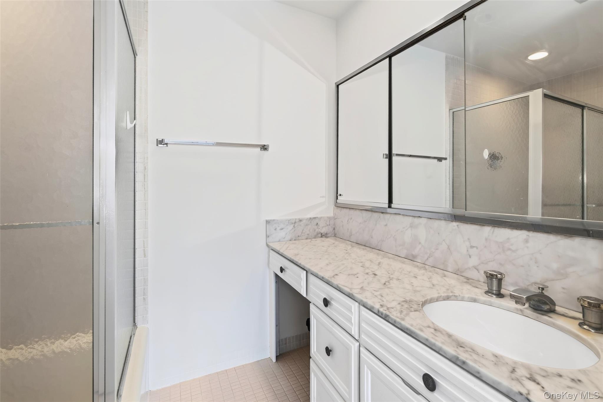 720 Milton Road, Unit N-3D photo 23