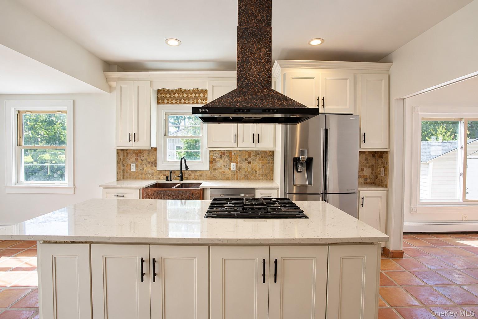 45 Lynbrook Avenue, Unit 1 photo 6