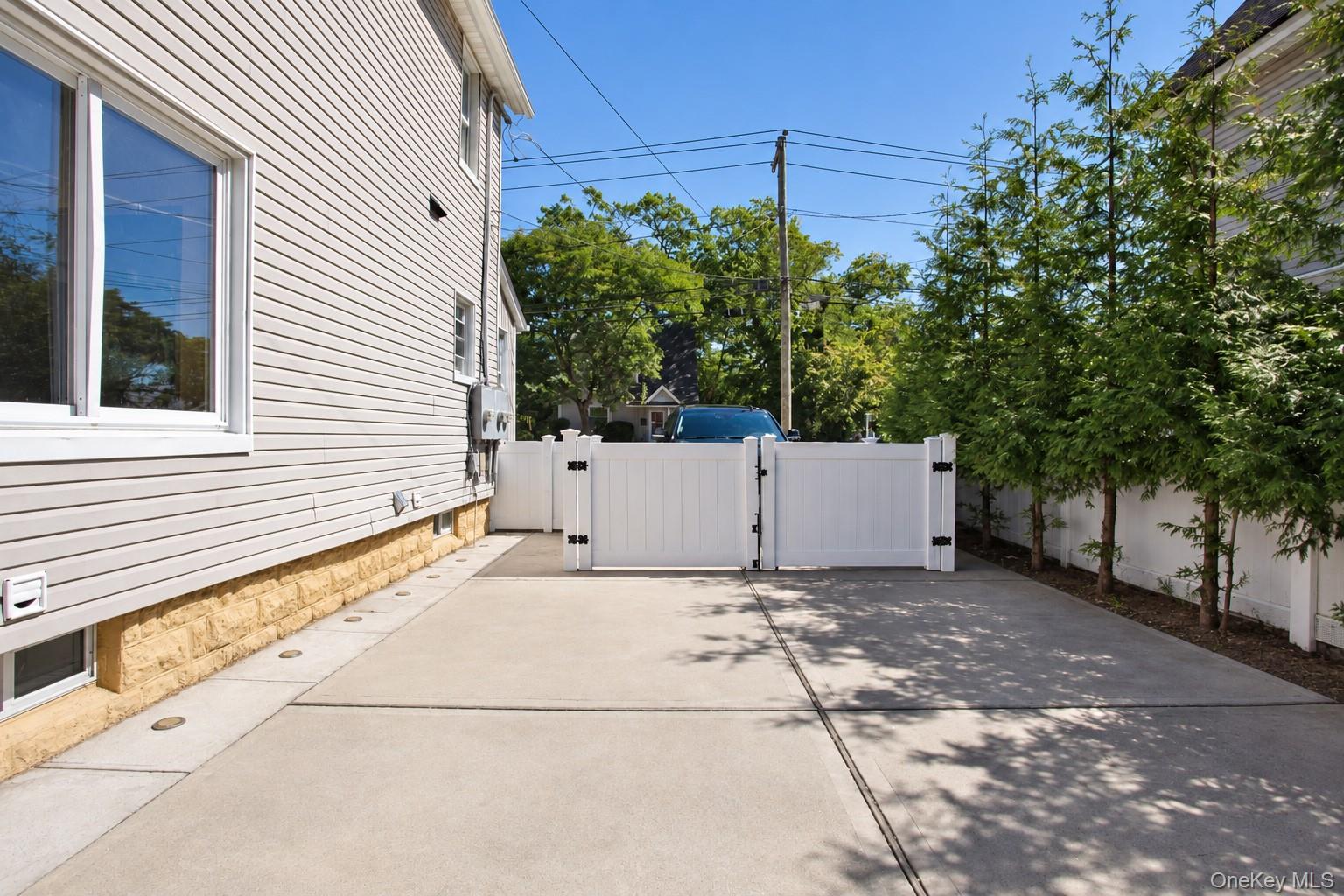 45 Lynbrook Avenue, Unit 1 photo 19