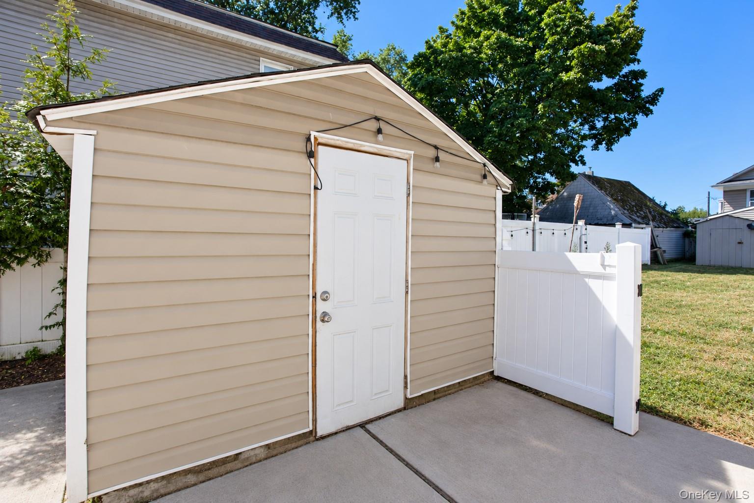 45 Lynbrook Avenue, Unit 1 photo 23