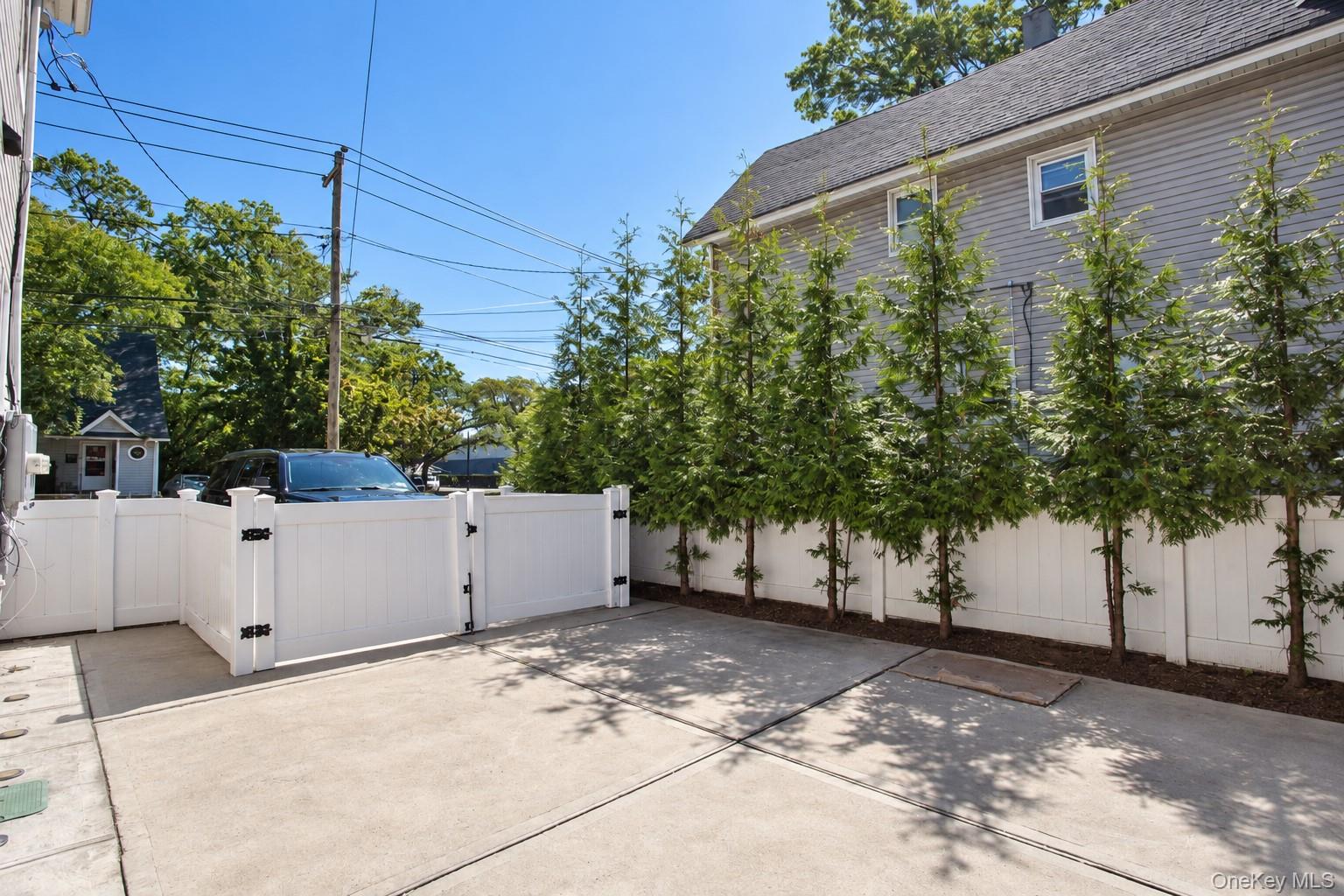 45 Lynbrook Avenue, Unit 1 photo 20