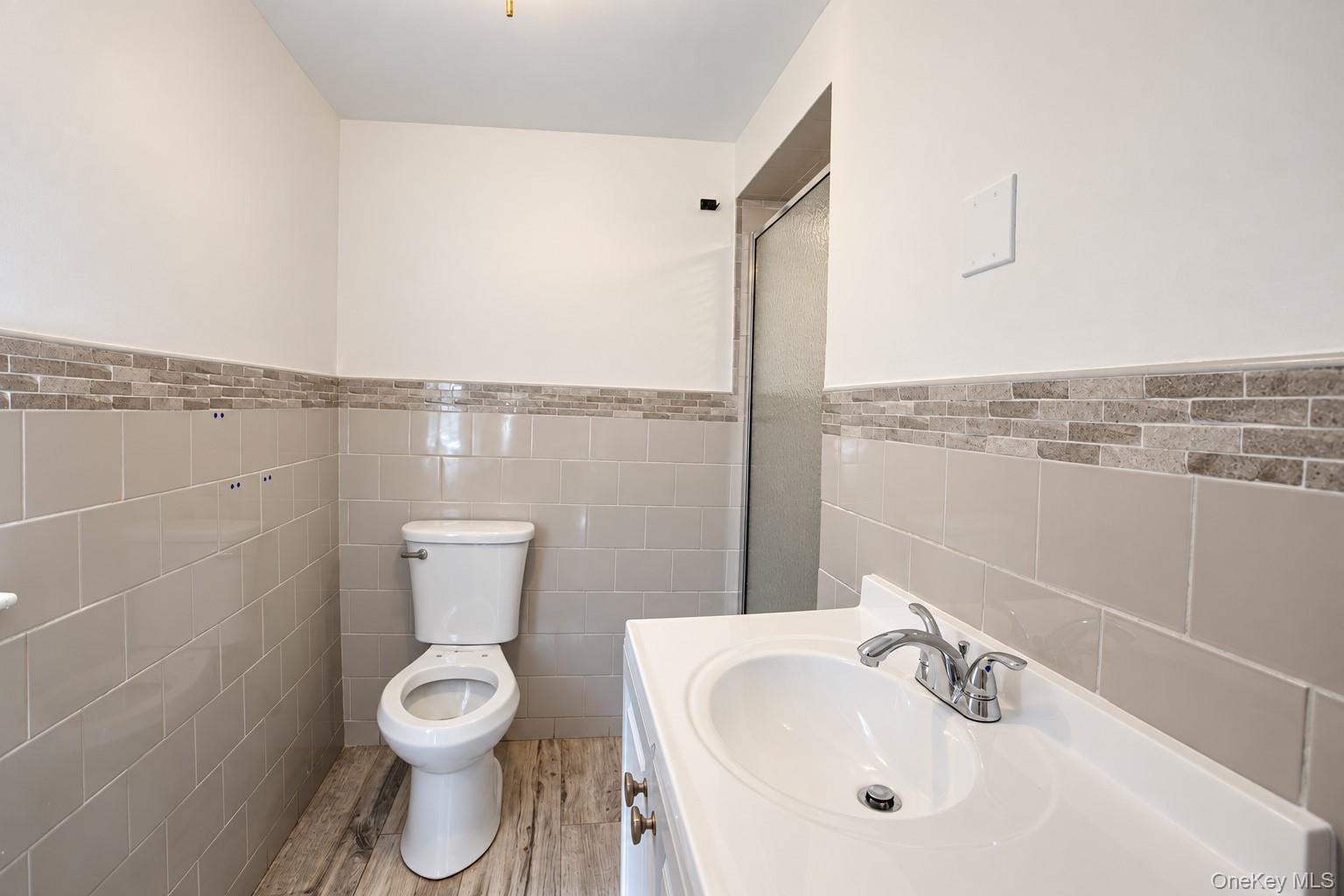 45 Lynbrook Avenue, Unit 1 photo 12