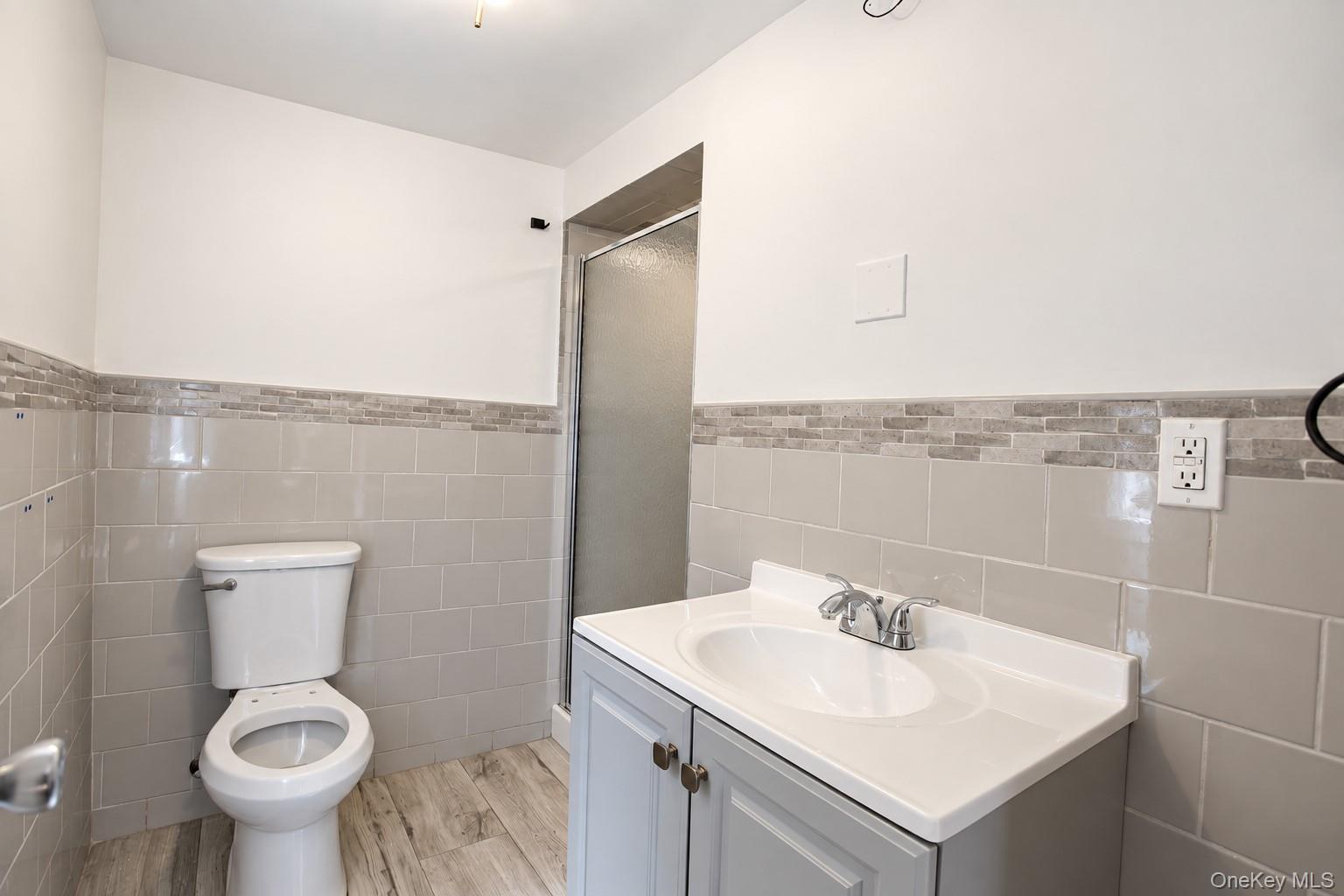 45 Lynbrook Avenue, Unit 1 photo 13