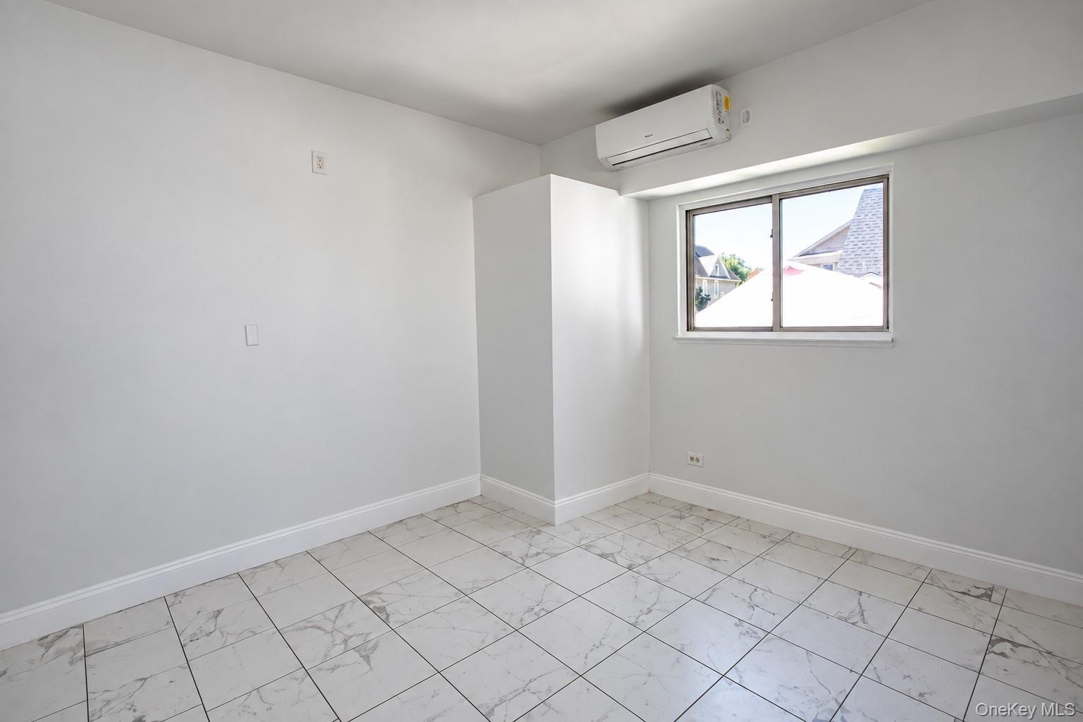 45 Lynbrook Avenue, Unit 1 photo 15