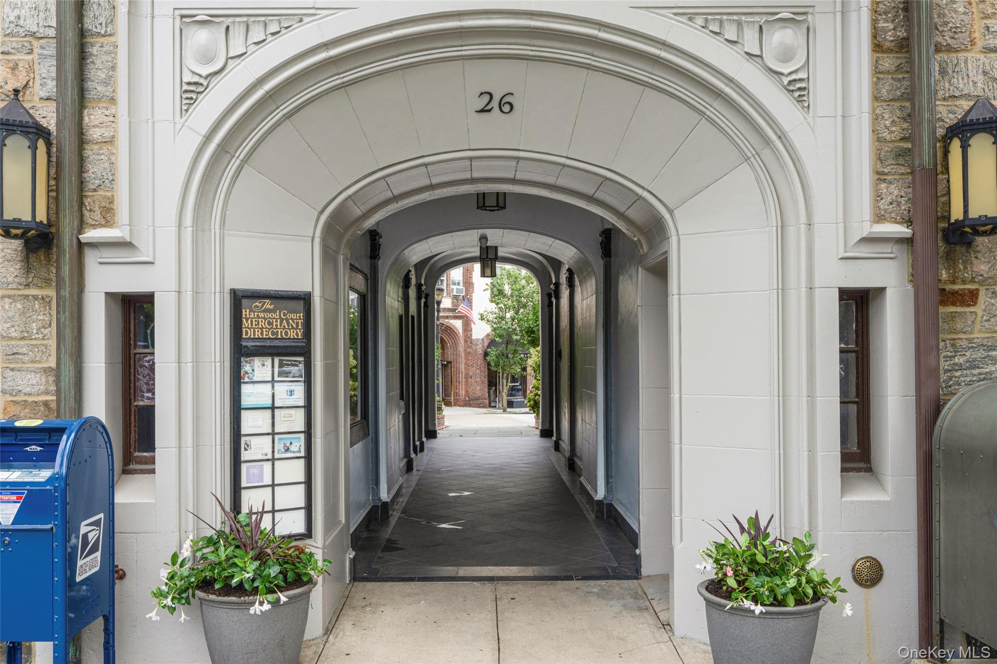 26 East Parkway, Unit 12S photo 10