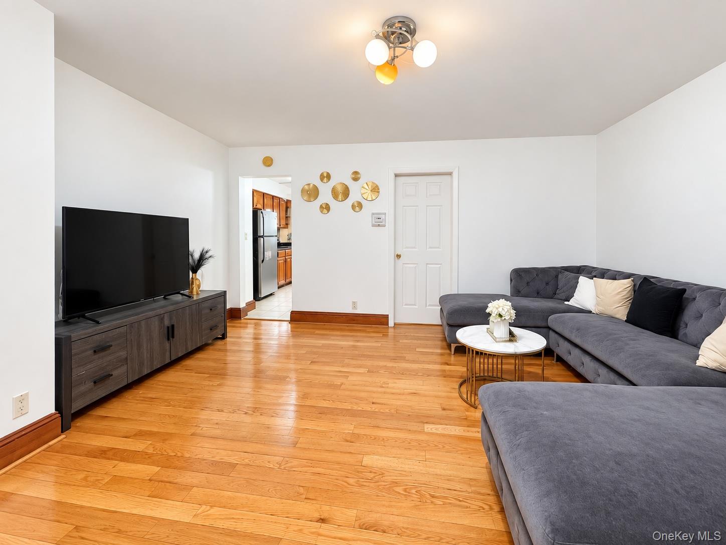 147-48 24th Avenue – For Sale photo 4