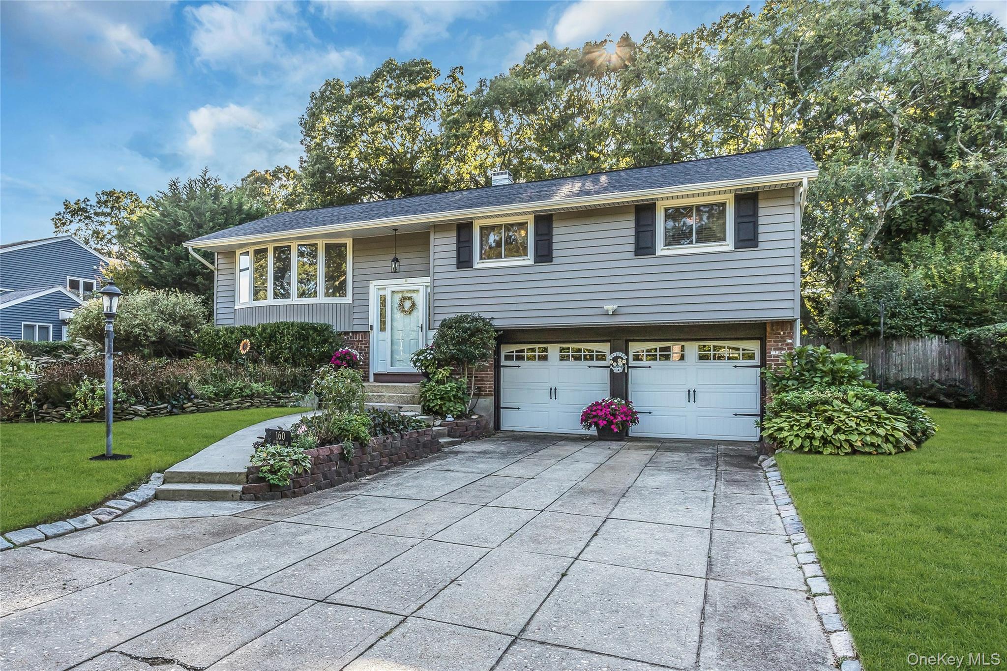 160 Overlook Drive – For Sale photo 3