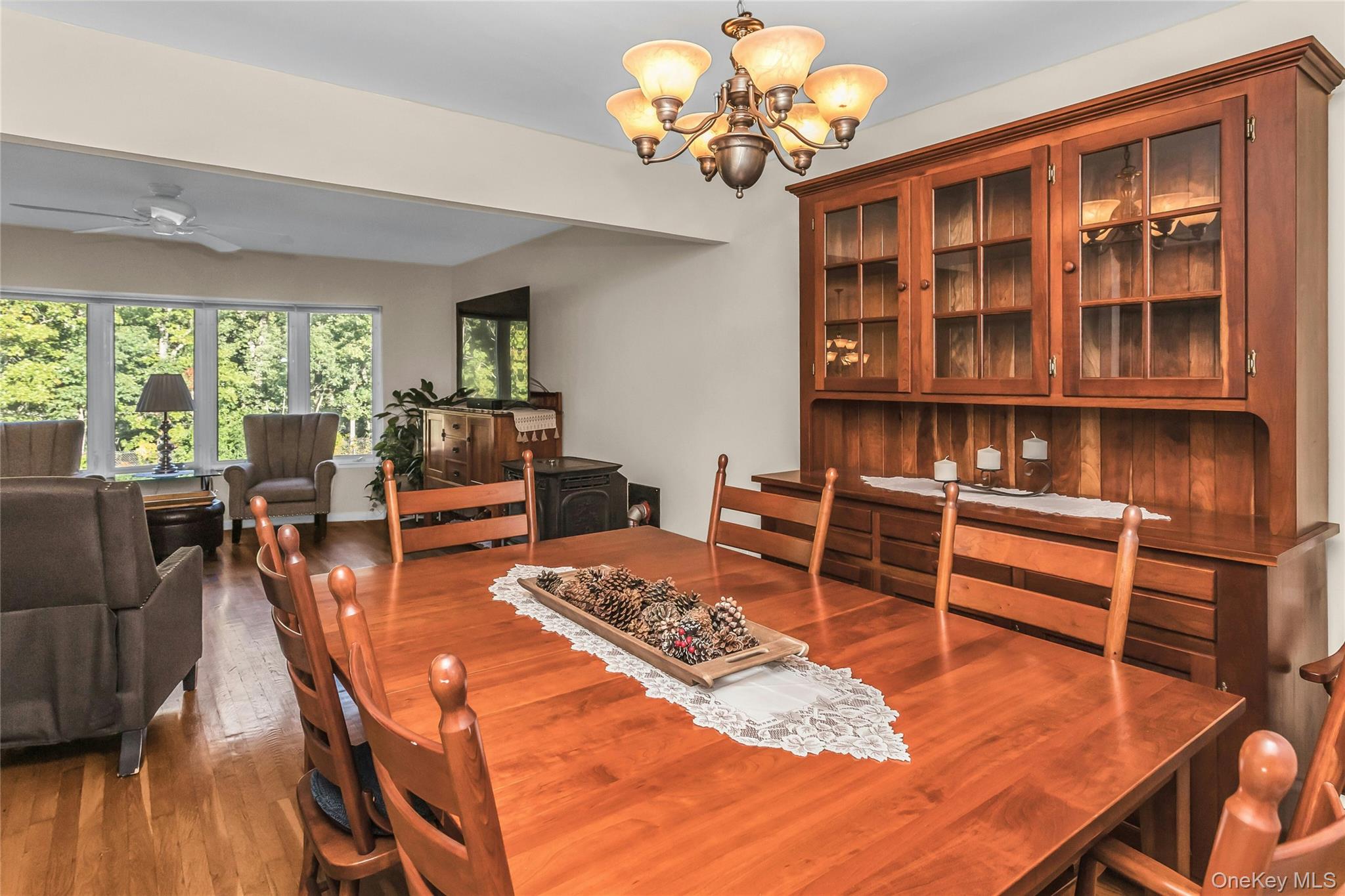 160 Overlook Drive – For Sale photo 10