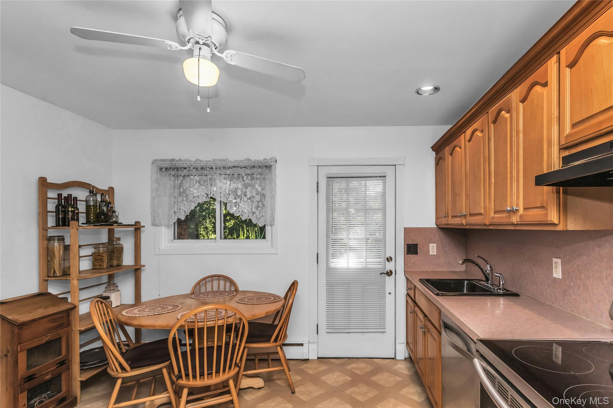 160 Overlook Drive – For Sale photo 13