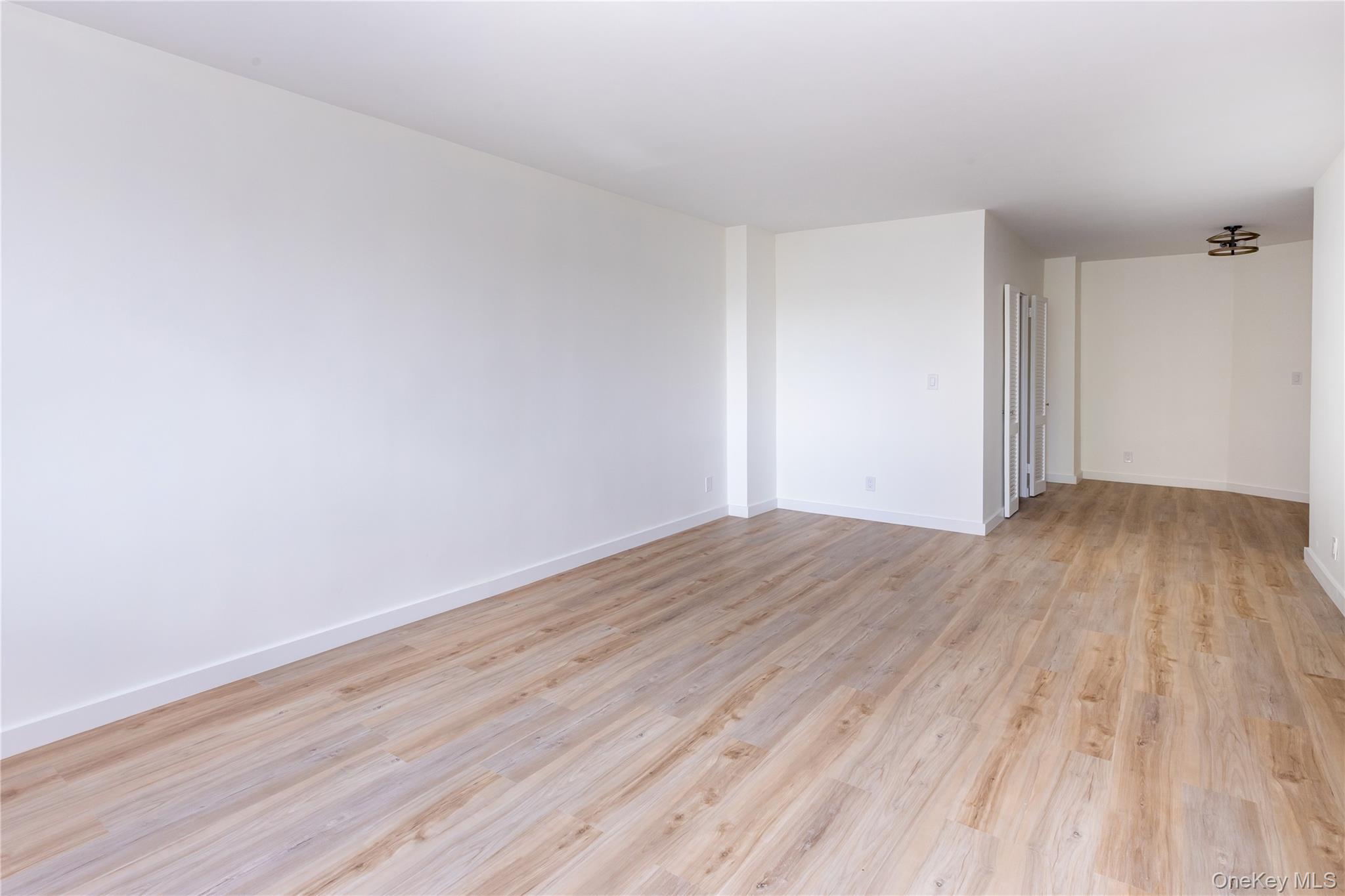 2621 Palisade Avenue, Unit 1G photo 4