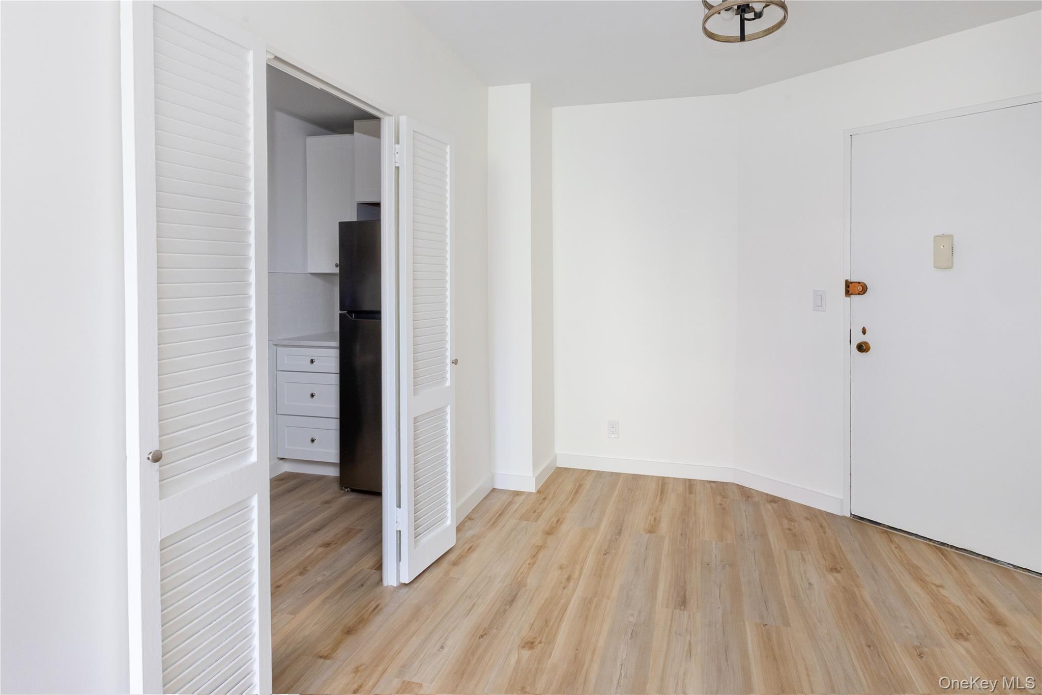 2621 Palisade Avenue, Unit 1G photo 6