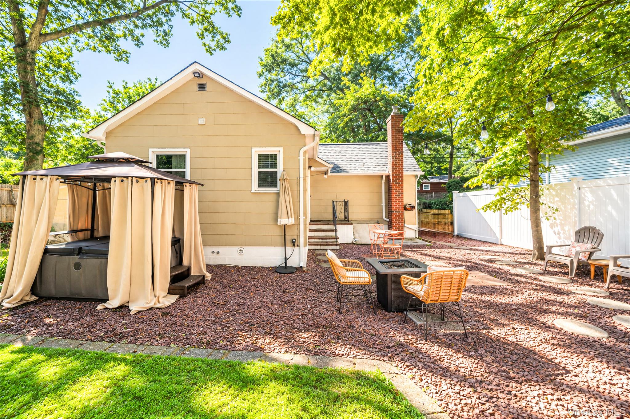 7 Beacon Drive – For Sale photo 16