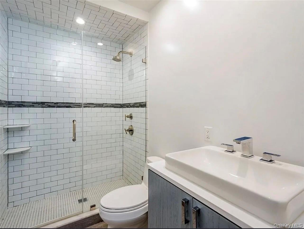 200 West Street – For Rent photo 8