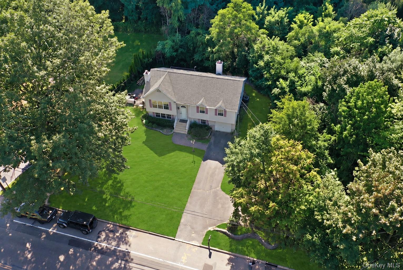 701 Park Avenue – For Sale photo 3