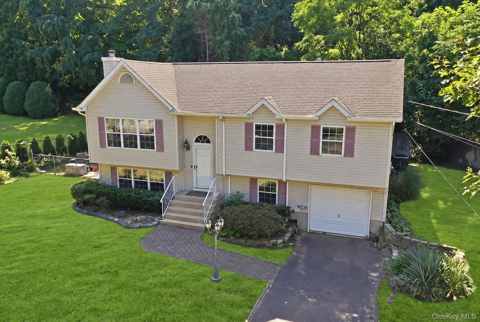 701 Park Avenue – For Sale photo 2
