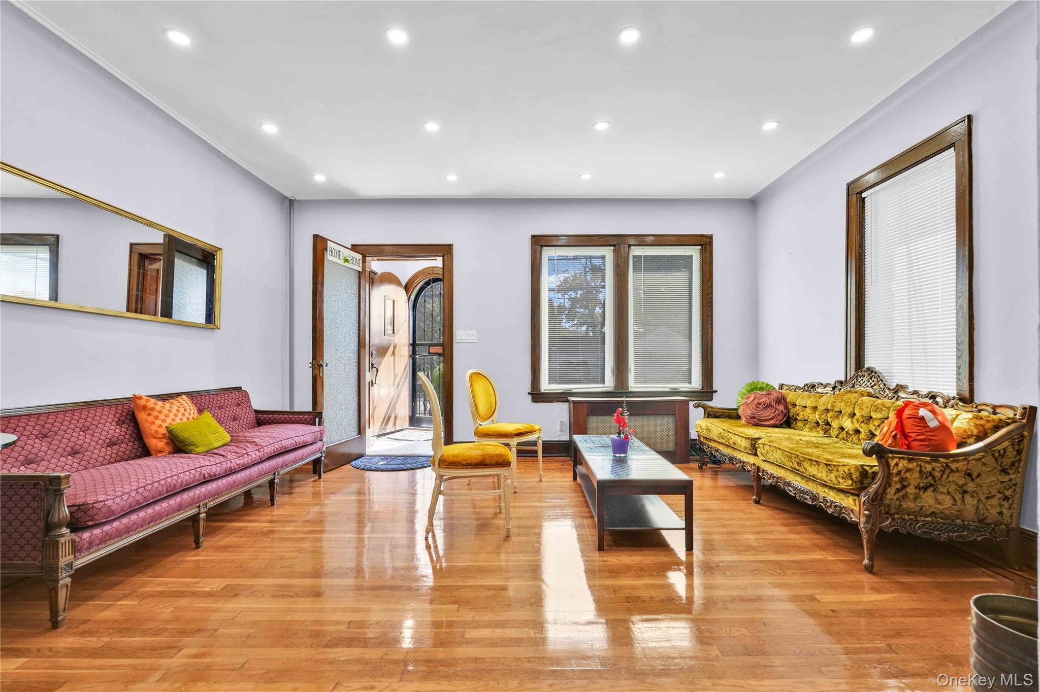 204-11 Murdock Avenue – For Sale photo 6