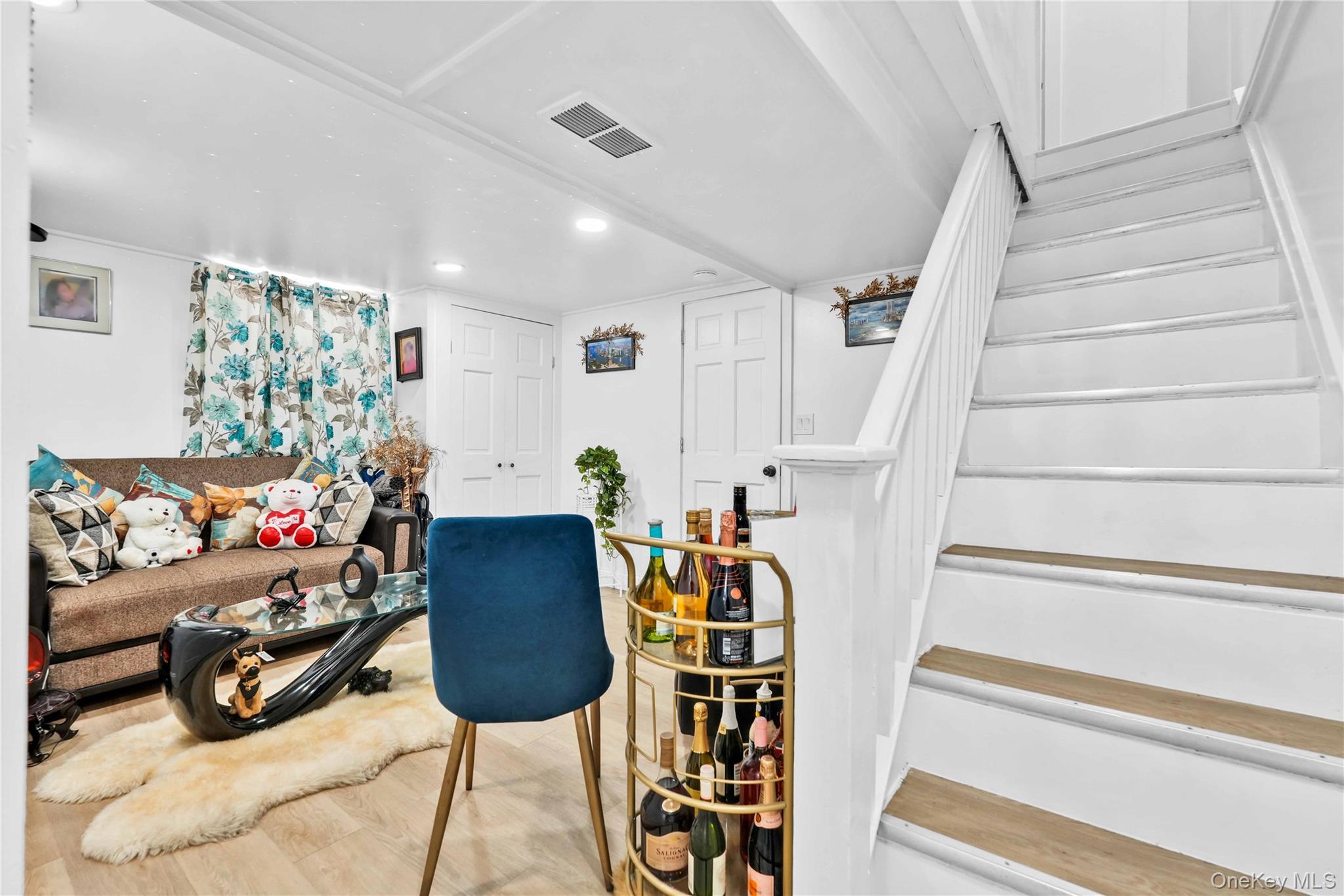 204-11 Murdock Avenue – For Sale photo 13