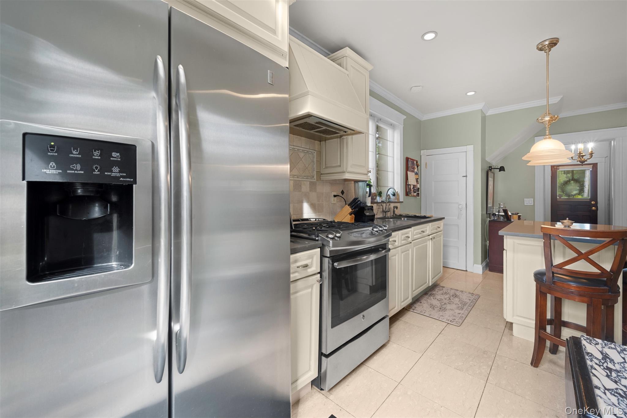 78 Warner Avenue – For Sale photo 17