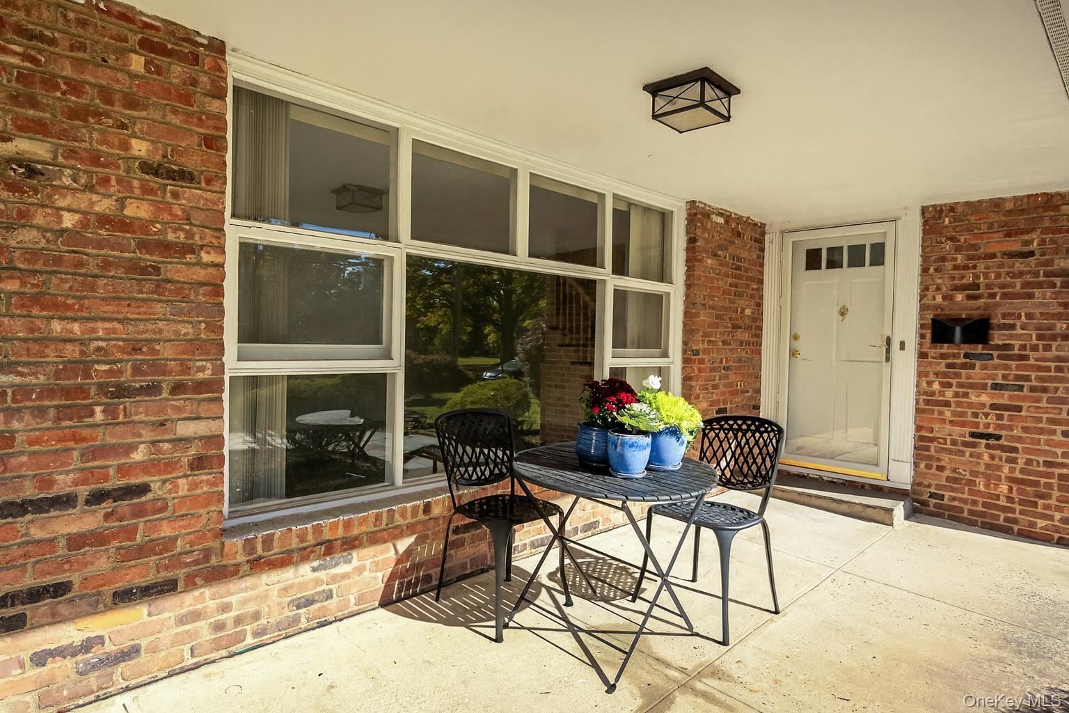 13 Colonial Road – For Rent photo 33