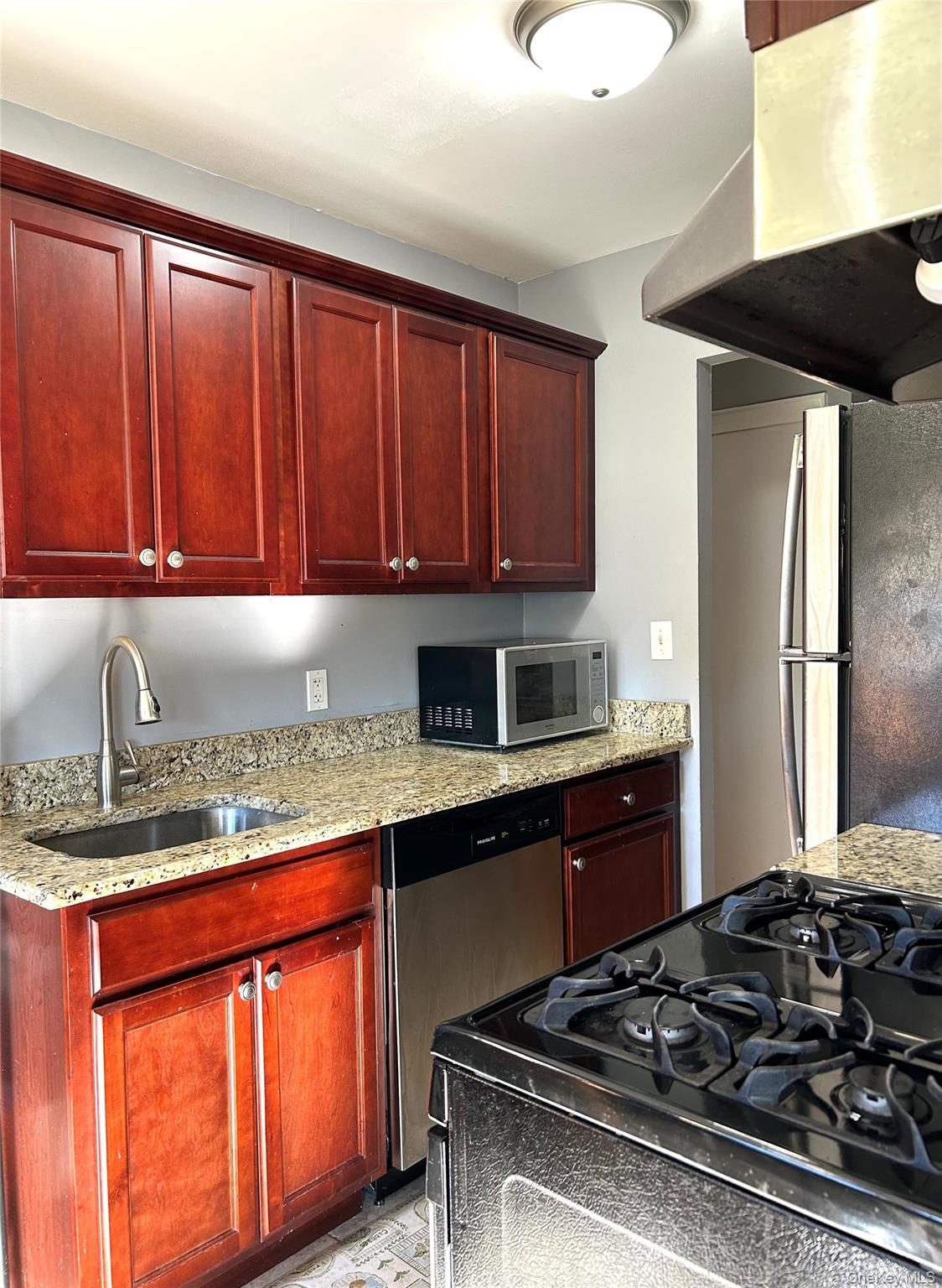 355 Route 111 Unit #30 Route 111, Unit 30 photo 9