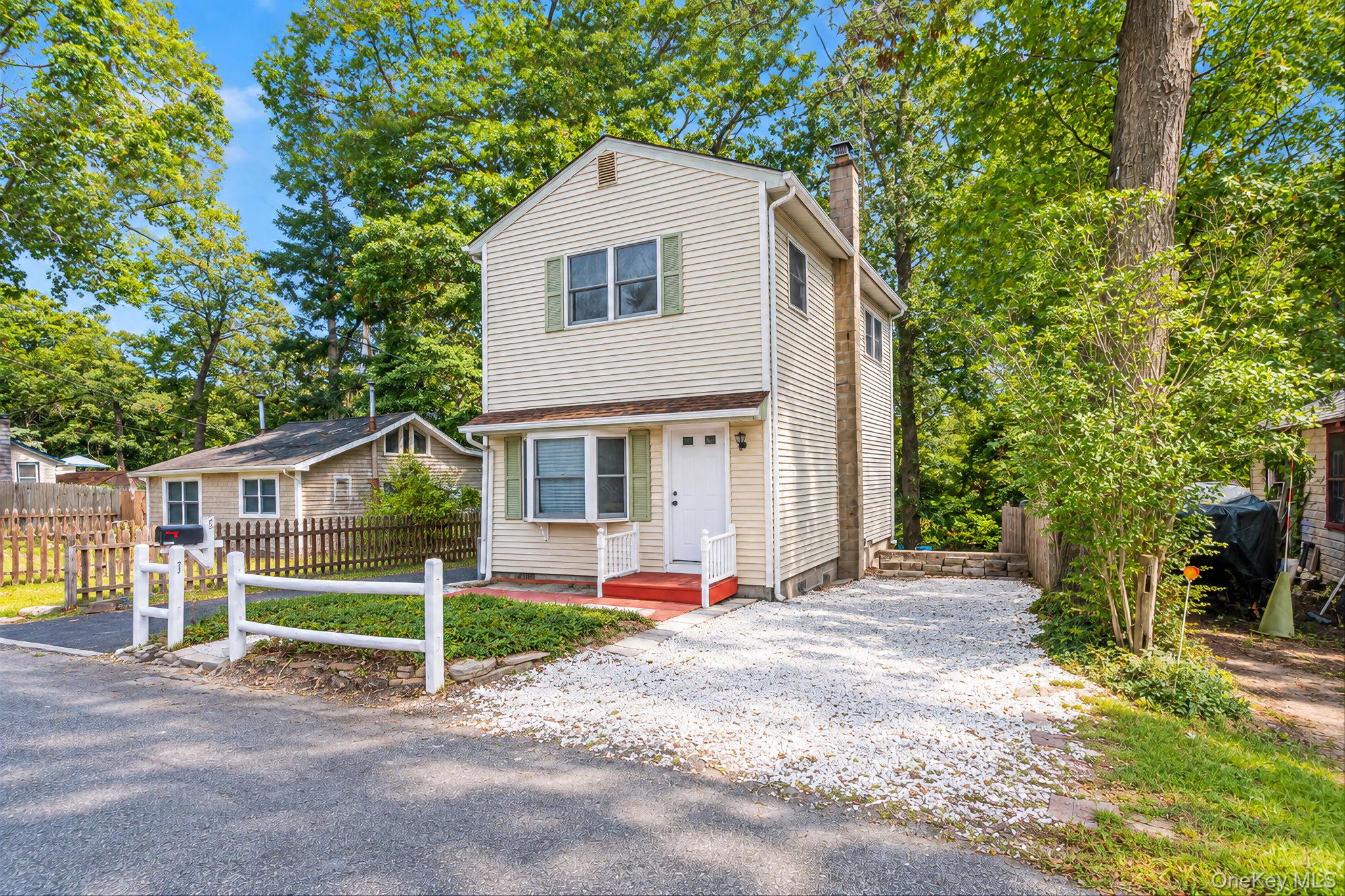 123 Denton Street – For Sale photo 2