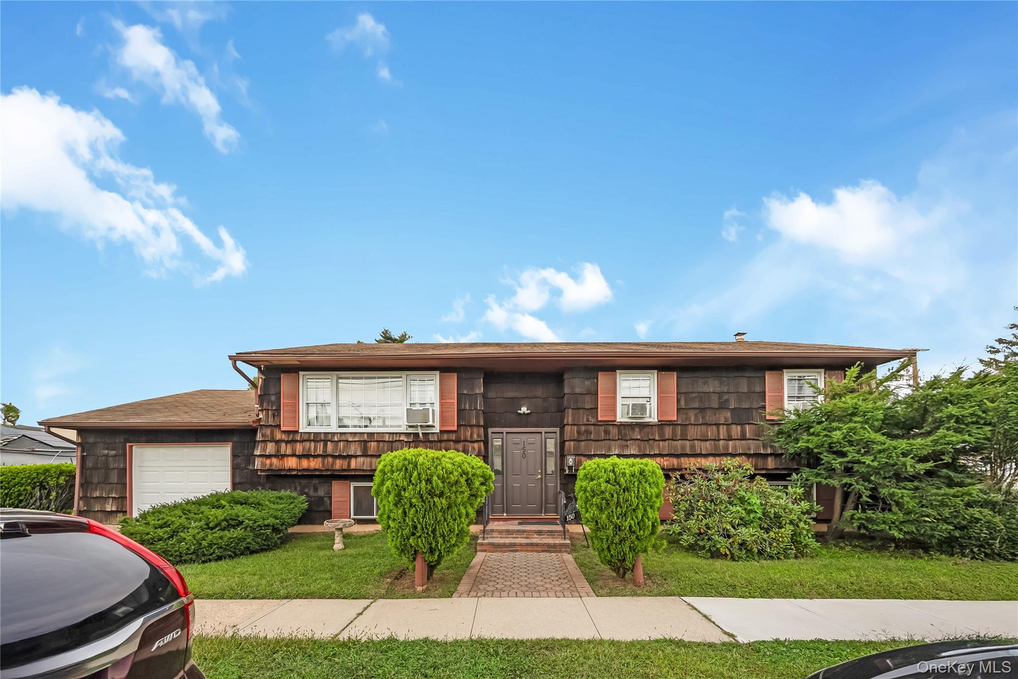 150 Holly Avenue – For Sale