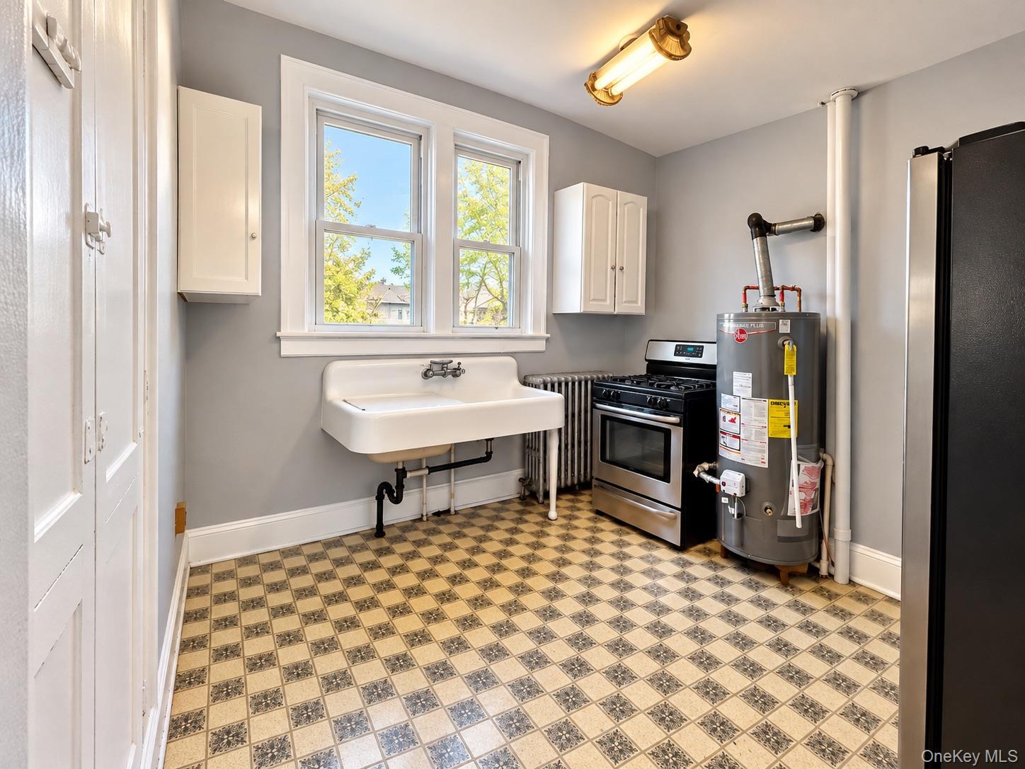 26 Hasbrouck Street – For Sale photo 7