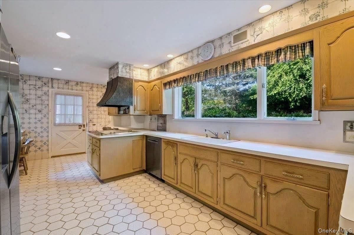 150 Ocean Avenue – For Sale photo 13