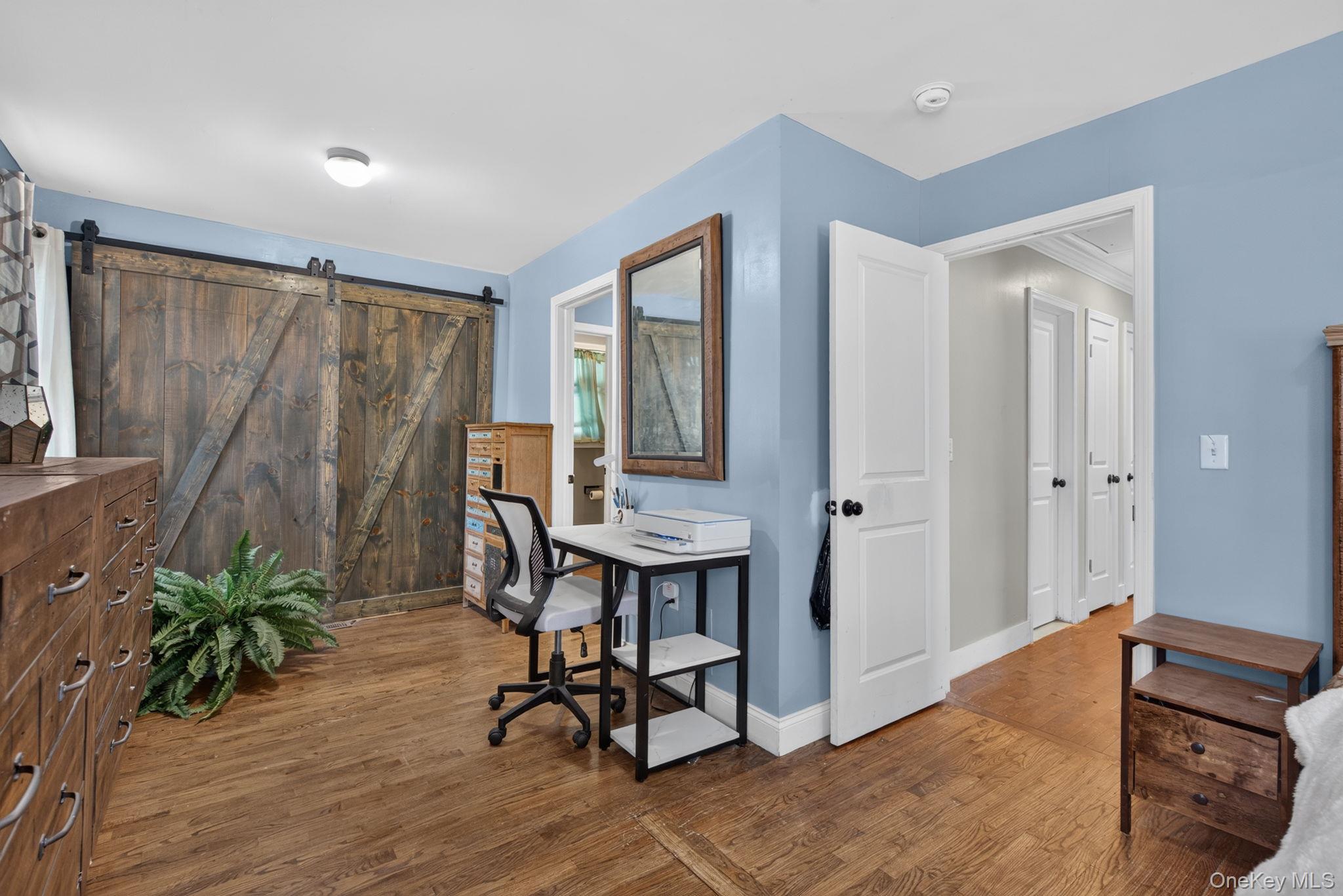 11 Amy Lane – For Sale photo 18