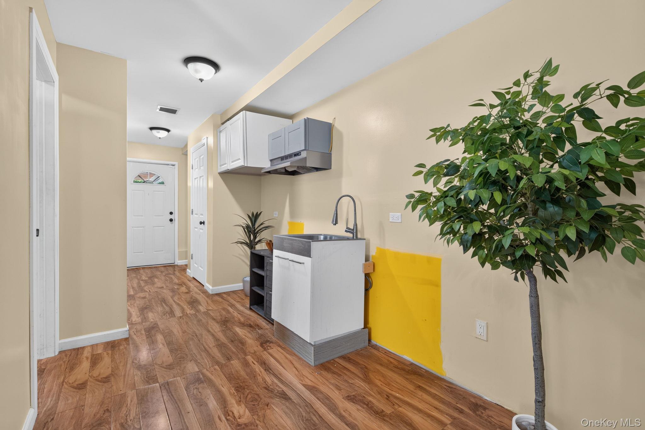 11 Amy Lane – For Sale photo 34