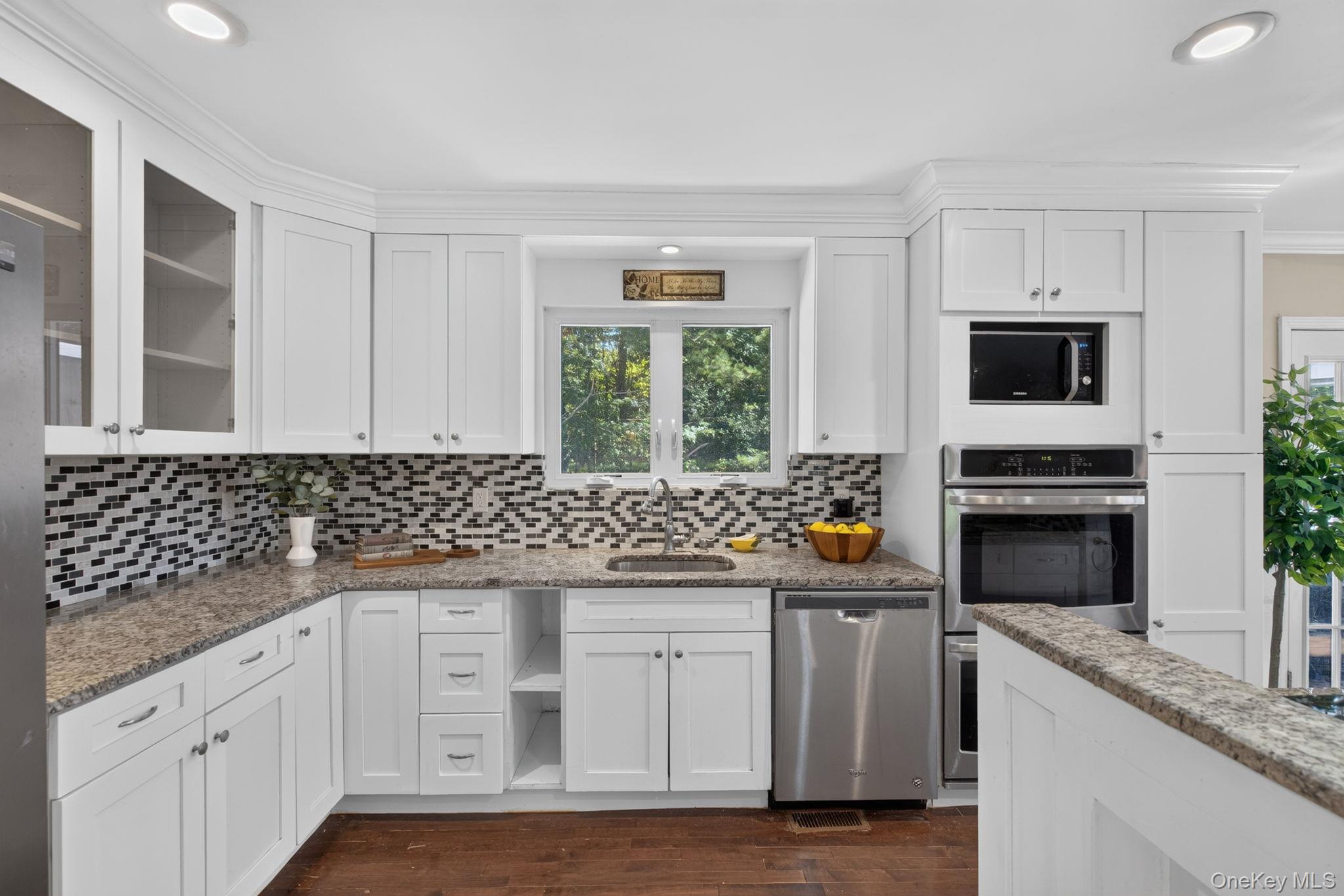 11 Amy Lane – For Sale photo 13