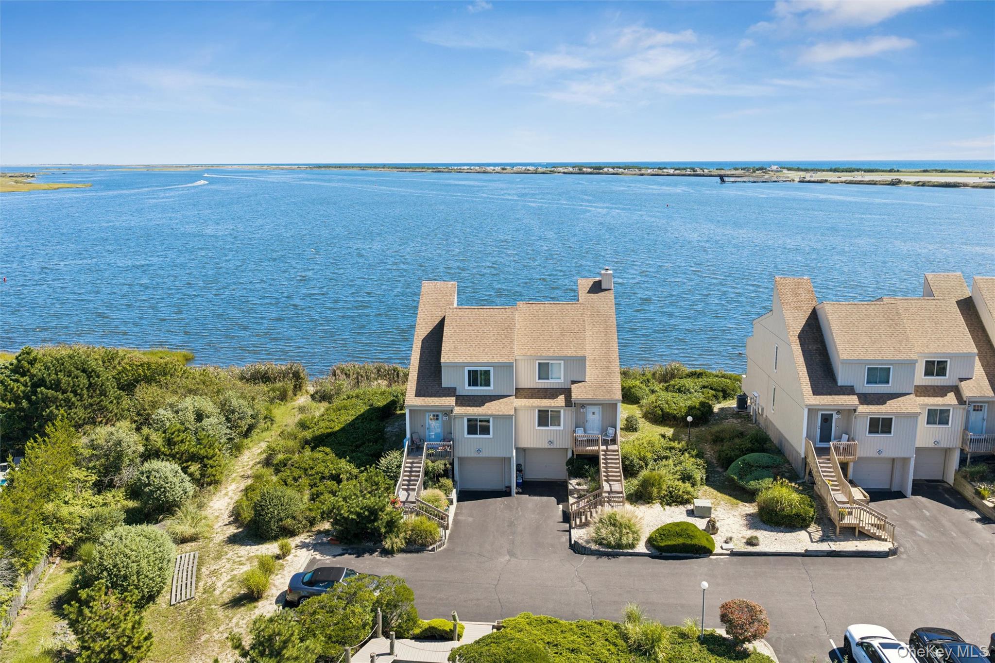 14 Waters Edge – For Sale