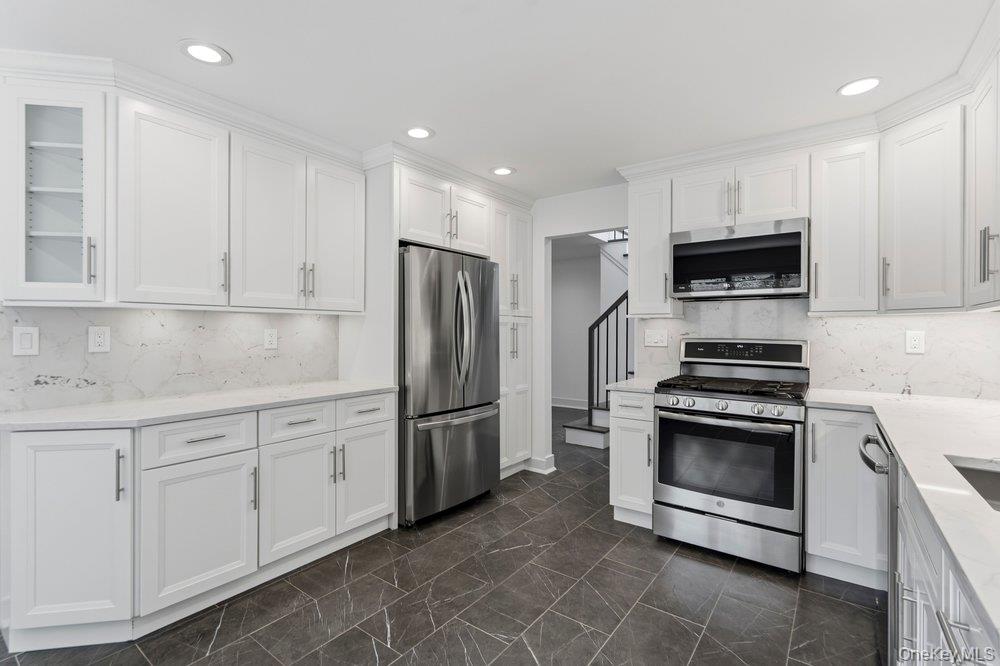 185 Harvard Drive – For Sale photo 19